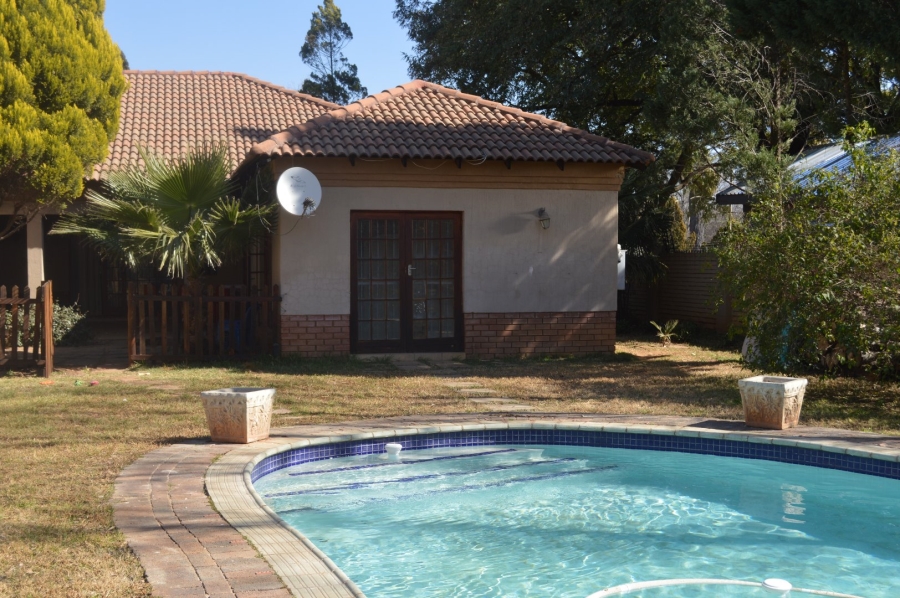 5 Bedroom Property for Sale in Irene Park North West